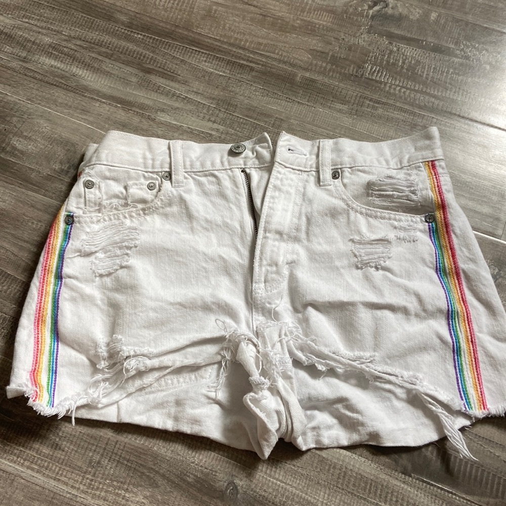 american eagle white denim shorts